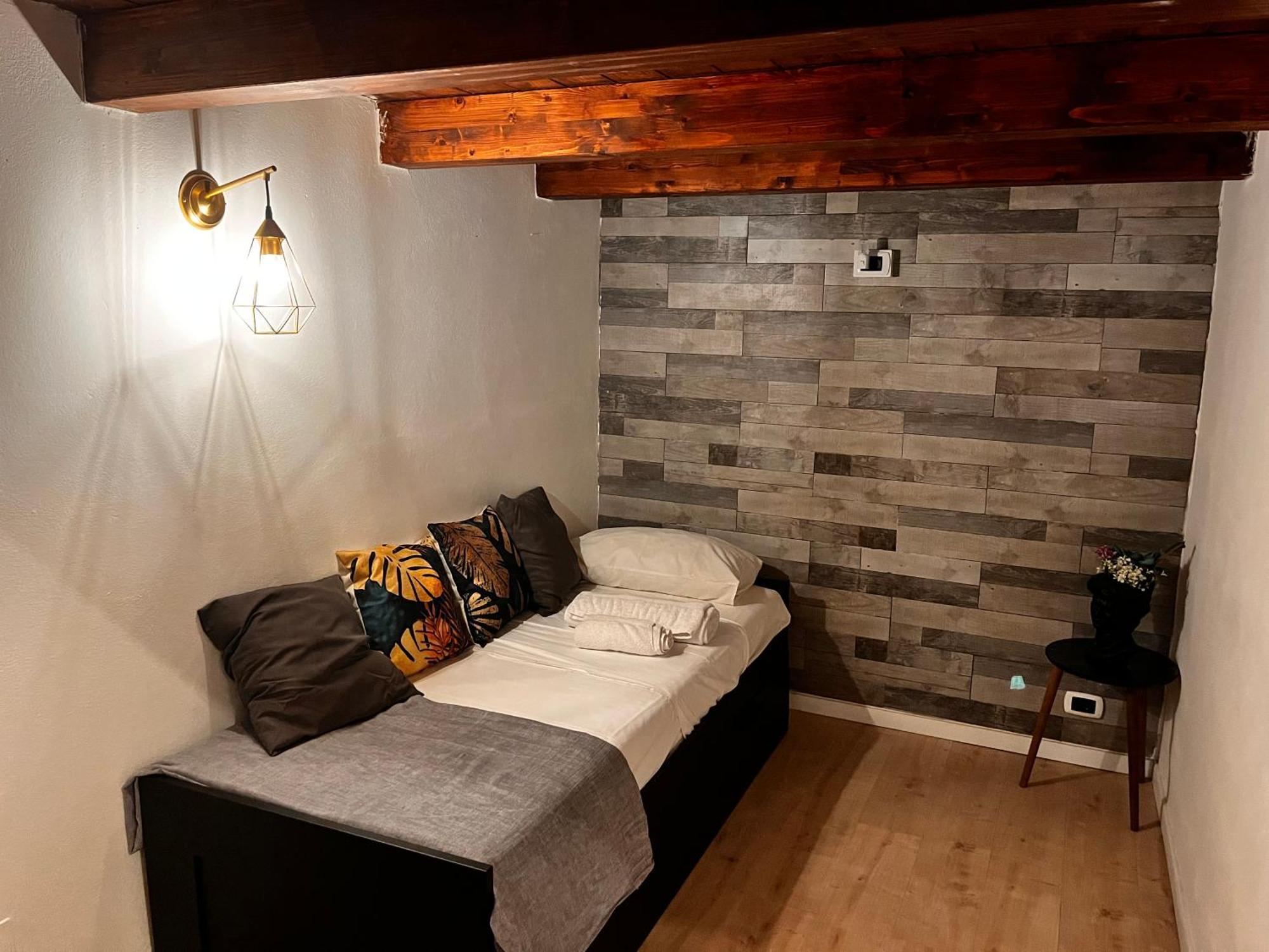 Casa Vacanze Loft Del Borgo 팔레르모 외부 사진